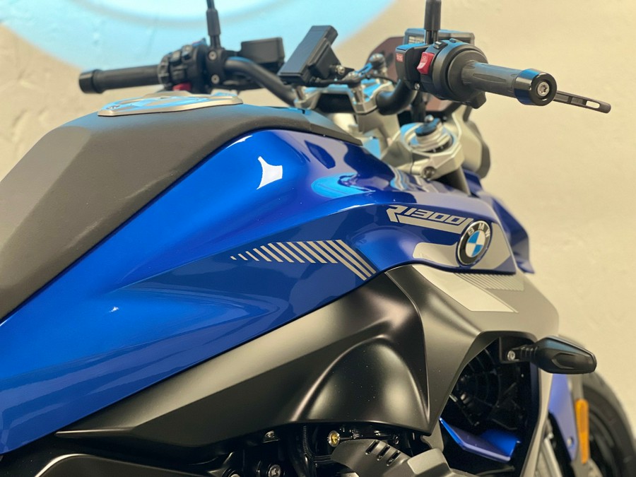 2026 BMW R 1300 R