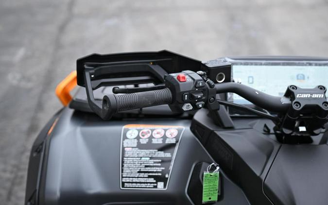 2026 Can-Am® Outlander MAX XT-P With Smart-Shox 1000R