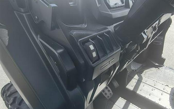 2019 Can-Am Defender DPS HD8