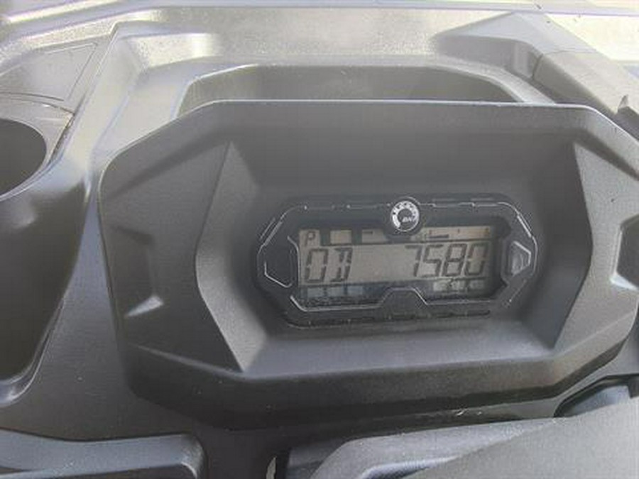 2019 Can-Am Defender DPS HD8