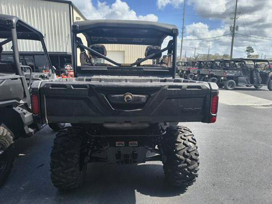 2019 Can-Am Defender DPS HD8