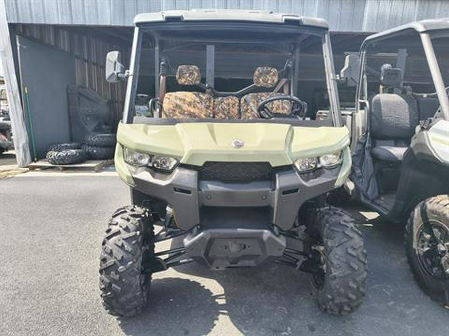 2019 Can-Am Defender DPS HD8