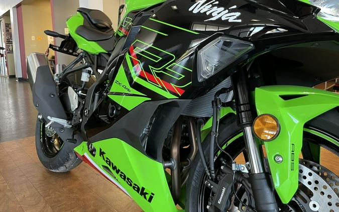 2024 Kawasaki Ninja® ZX™-4RR ABS KRT Edition ABS