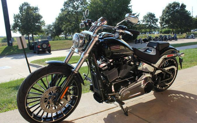 2025 Harley-Davidson® FXBR - Breakout®