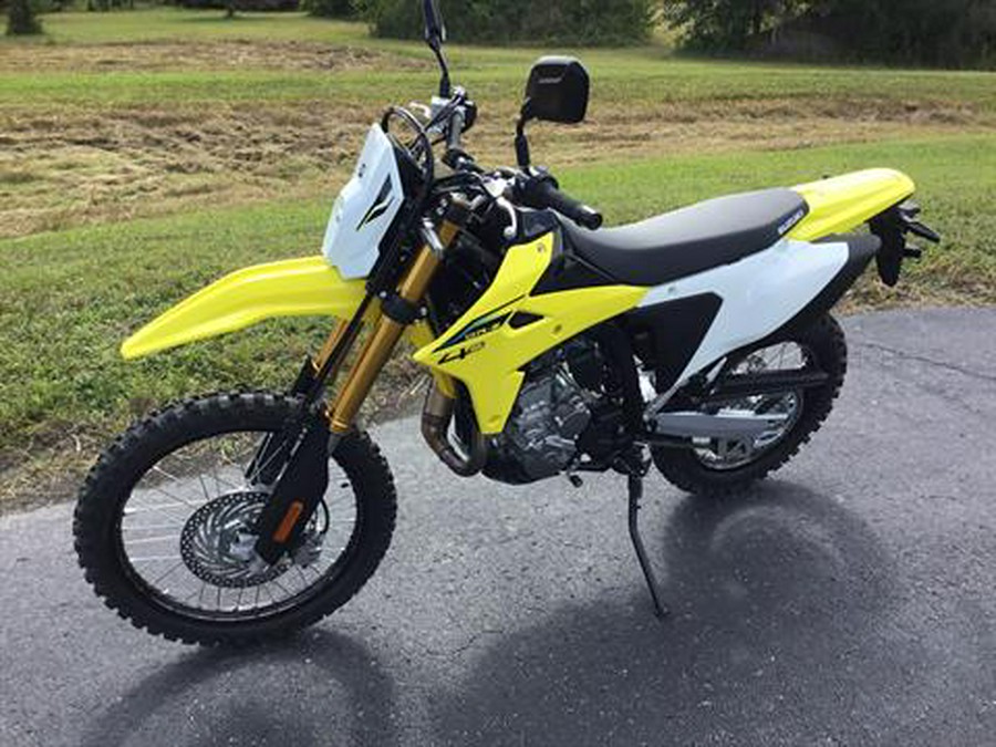 2025 Suzuki DR-Z4S