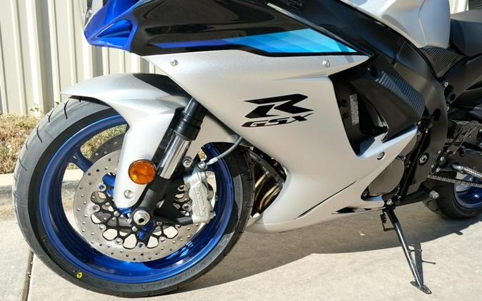 New 2026 SUZUKI GSXR600