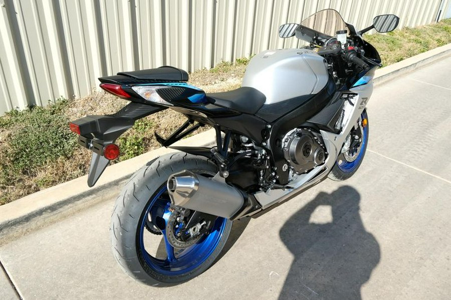 New 2026 SUZUKI GSXR600