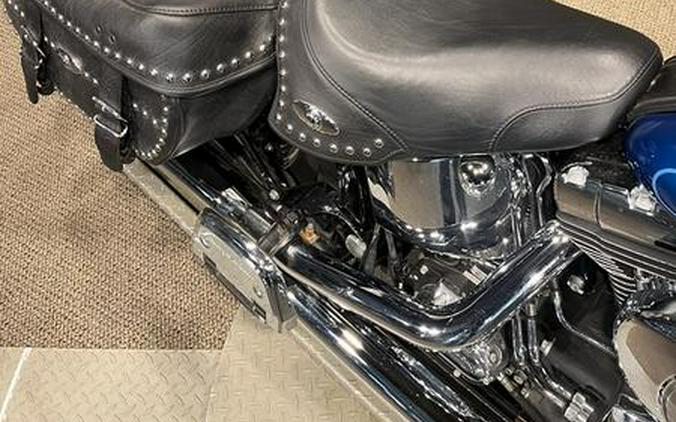 2005 Harley-Davidson® FLSTC - Heritage Softail® Classic