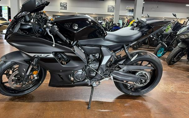 2024 Yamaha YZF-R7