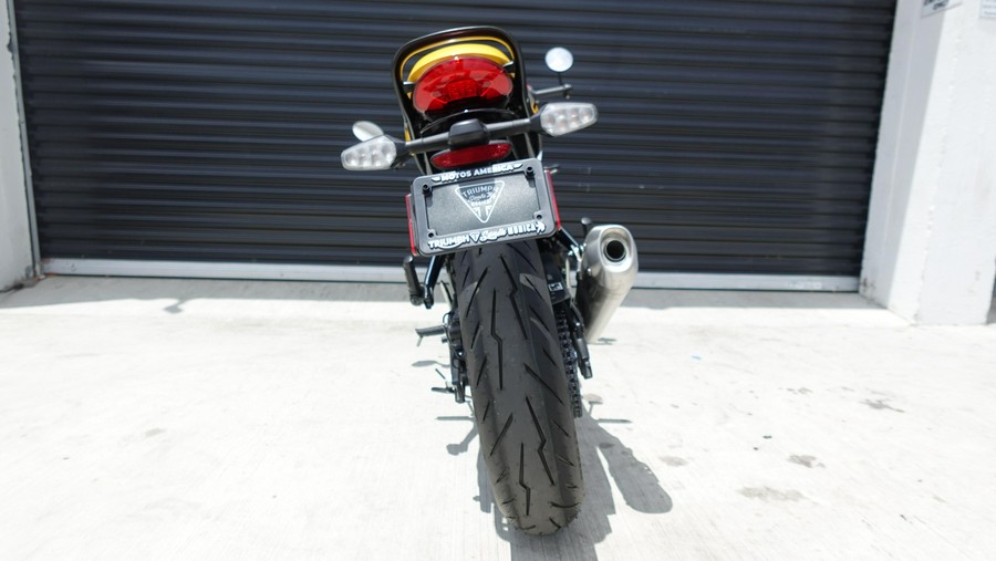 2026 Triumph Thruxton 400
