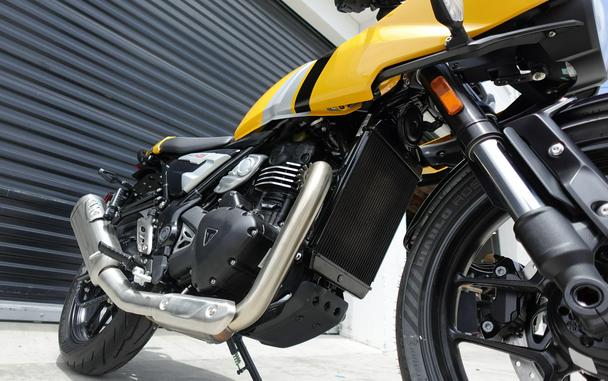 2026 Triumph Thruxton 400