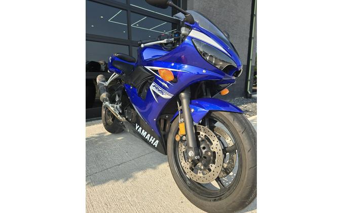 2009 YZF-R6 - Yamaha