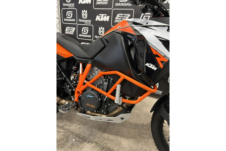 2020 1290 SUPER ADVENTURE - KTM