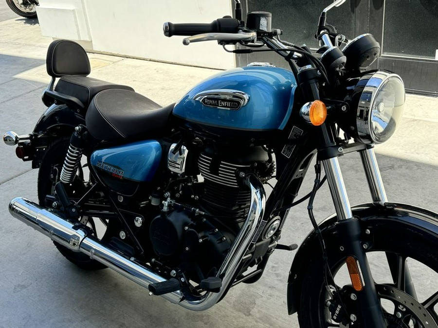 2021 Royal Enfield Meteor 350 Supernova Blue