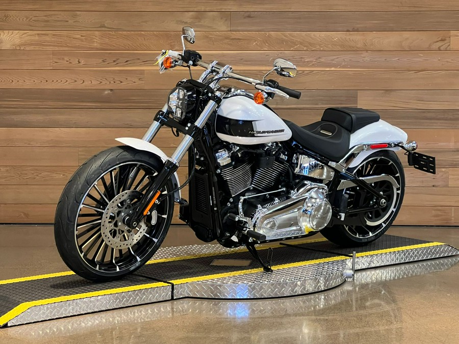 2024 Harley-Davidson Breakout®