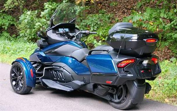 2023 Can-Am SPYDER RT