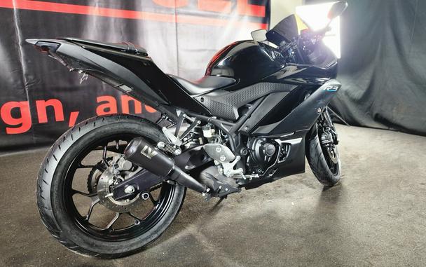 2023 YAMAHA YZFR3 - F013008
