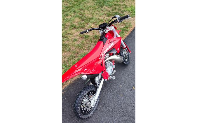 2027 MC 50 - GASGAS