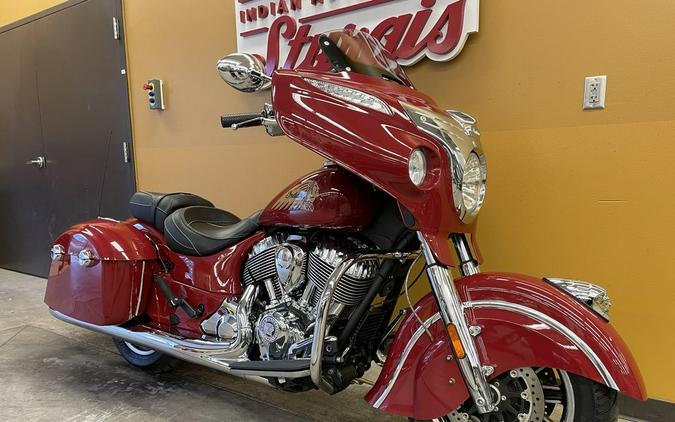 2018 Indian Motorcycle® Chieftain® Classic ABS Red