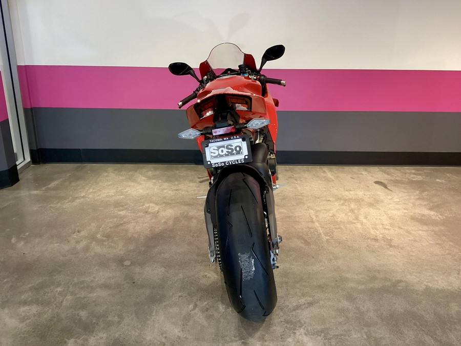 2025 Ducati Panigale V4 S