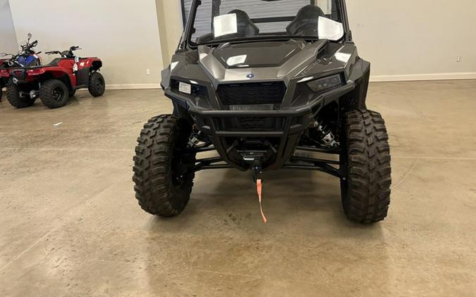 2025 Polaris GENERAL XP 1000 Ultimate