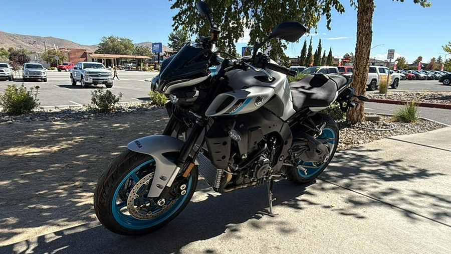 2025 Yamaha MT-10