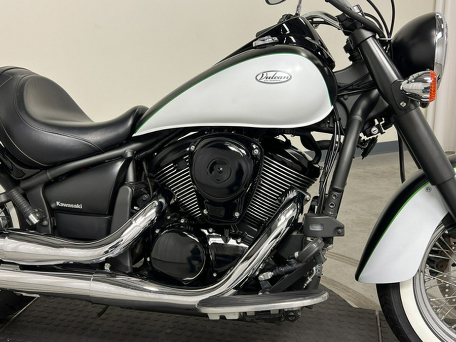 2015 Kawasaki Vulcan 900 Classic (VN900BFF)