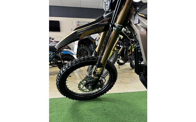 2025 Ultra Bee - Surron