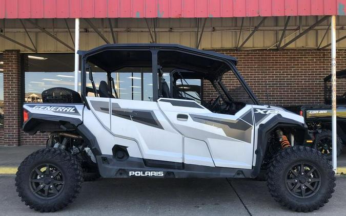 2022 Polaris® General XP 4 1000 Deluxe