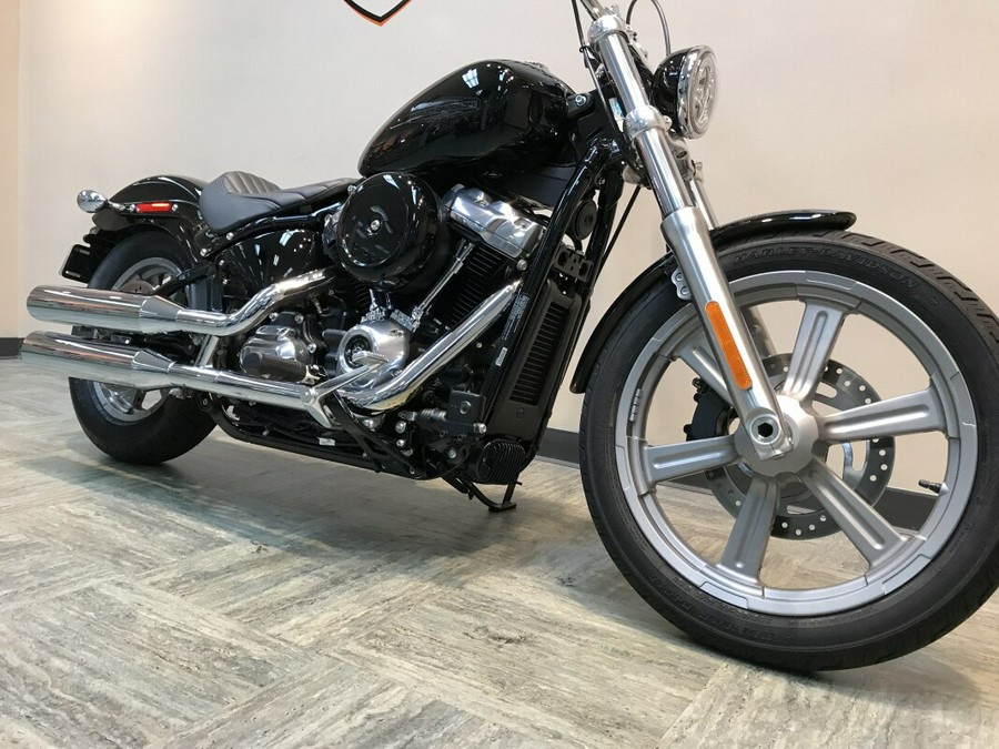 2022 Harley-Davidson Softail Standard Black