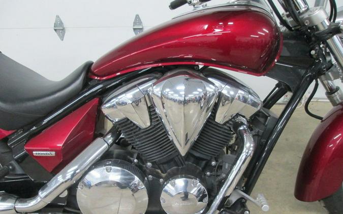 2010 Honda® Stateline (VT1300CR)