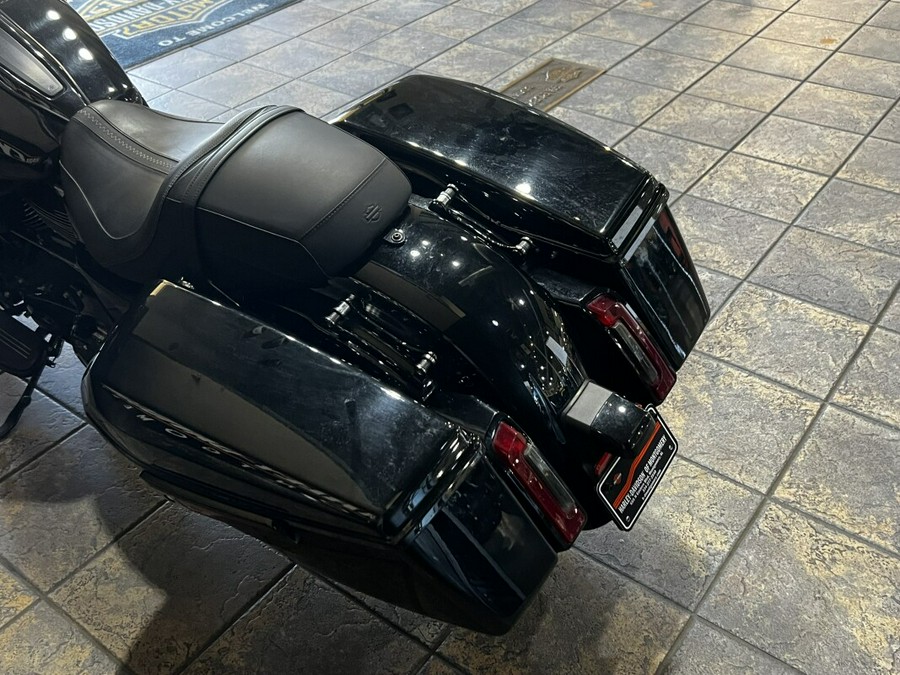 FLTRX 2024 Road Glide®