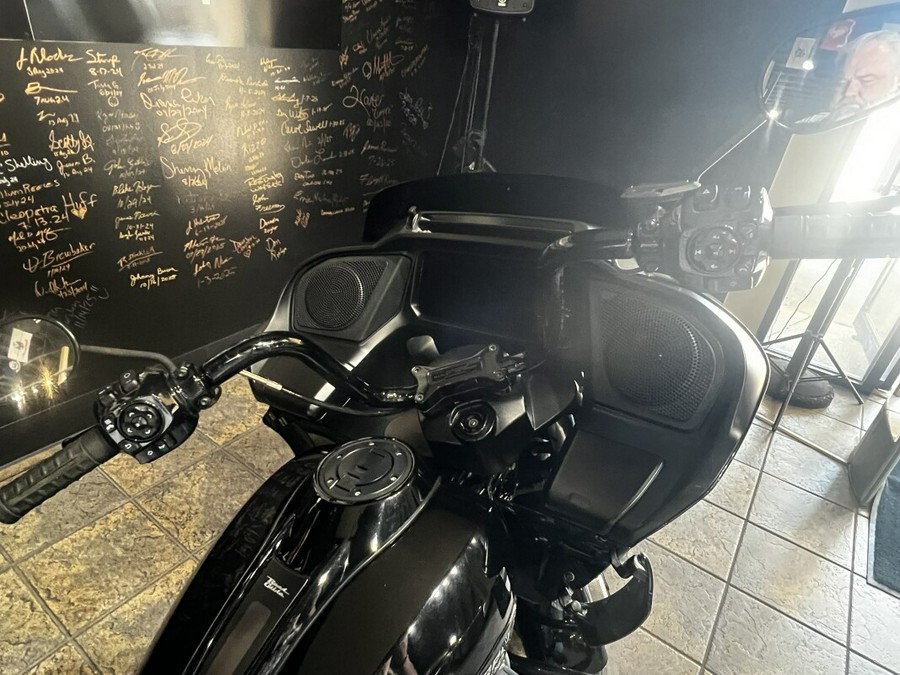 FLTRX 2024 Road Glide®