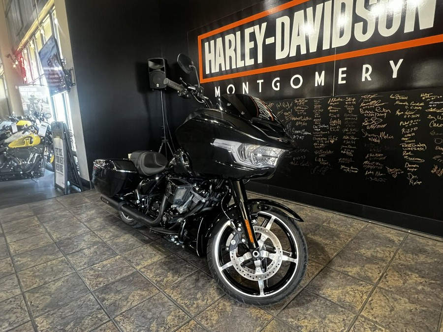 FLTRX 2024 Road Glide®