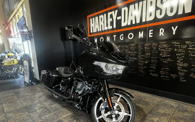 FLTRX 2024 Road Glide®