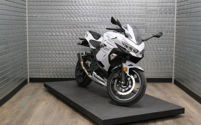 2023 KAWASAKI NINJA 400