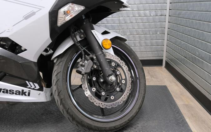 2023 KAWASAKI NINJA 400