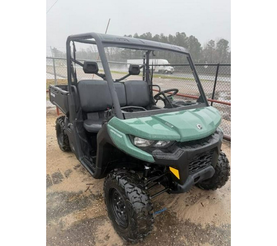 2026 Can-Am® Defender HD7