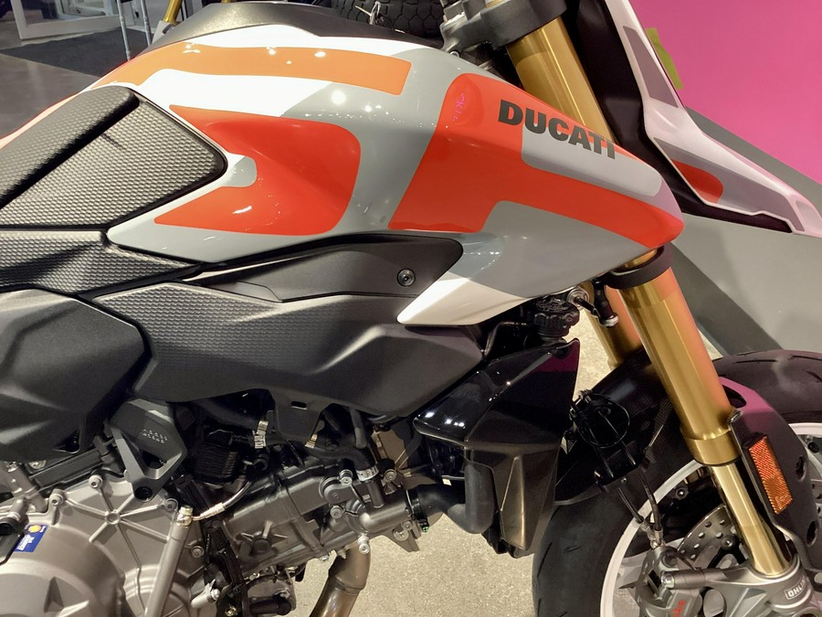2026 Ducati Hypermotard V2