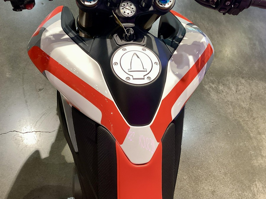 2026 Ducati Hypermotard V2