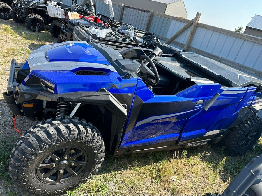 2024 Polaris Industries GENERAL 1000 XP 4 (G24GMK99AN)