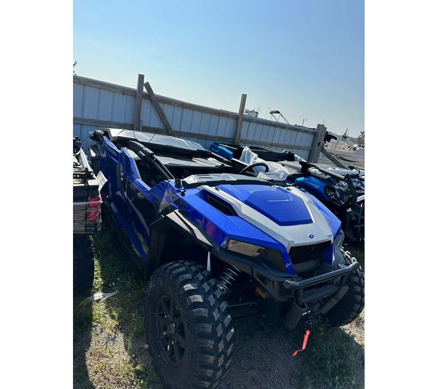 2024 Polaris Industries GENERAL 1000 XP 4 (G24GMK99AN)