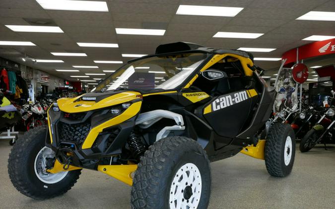 2024 Can-Am Maverick R X RS Carbon Black & Neo Yellow