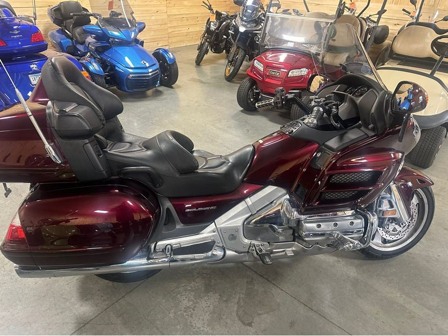 2006 Honda GOLD WING PREMIUM AUDIO - RED