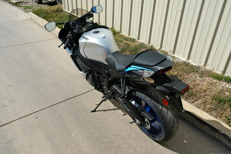 New 2026 SUZUKI GSXR600