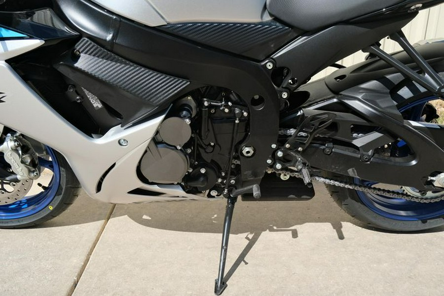 New 2026 SUZUKI GSXR600