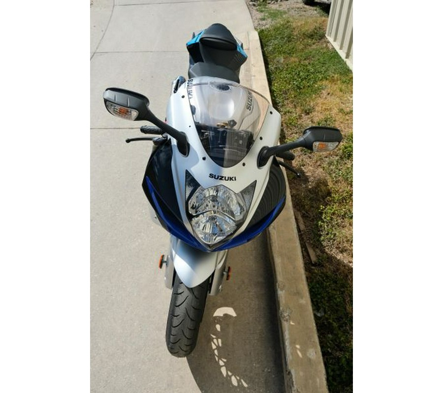 New 2026 SUZUKI GSXR600