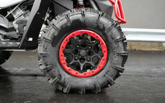 2026 Can-Am® Renegade X mr 1000 R Hyper Silver & Legion Red
