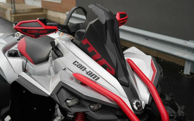 2026 Can-Am® Renegade X mr 1000 R Hyper Silver & Legion Red