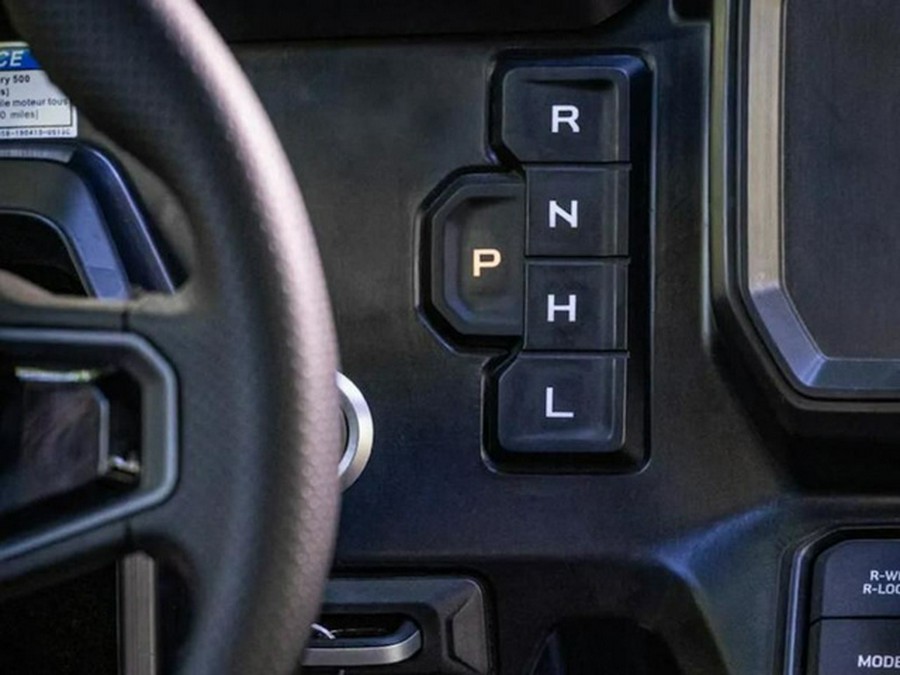 2025 CFMOTO UFORCE U10 Pro